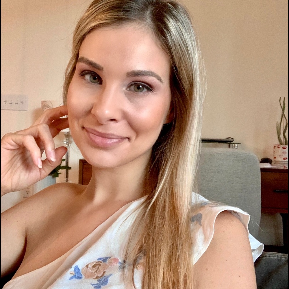 Meet your Posher, Lindsey